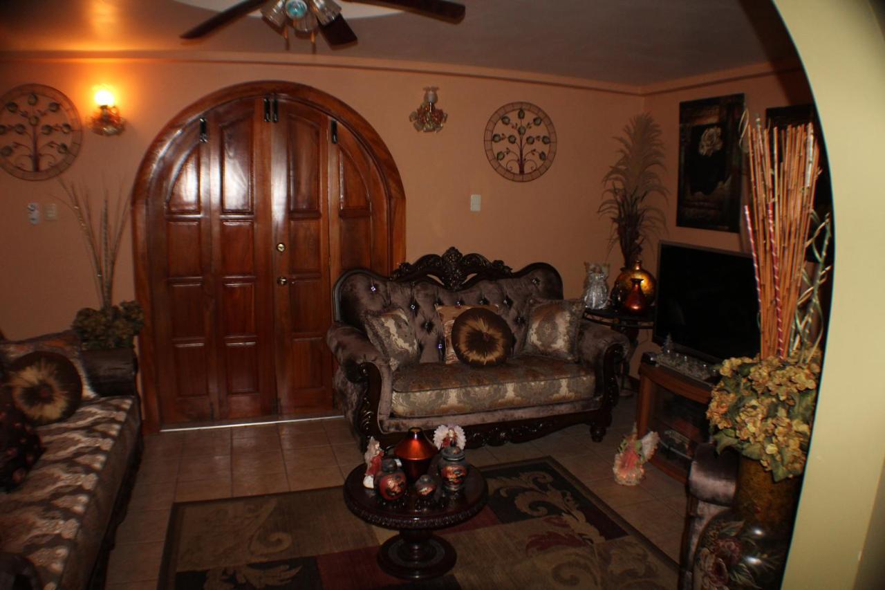 Bed and Breakfast Native Abode Bon Accord Village Exterior foto